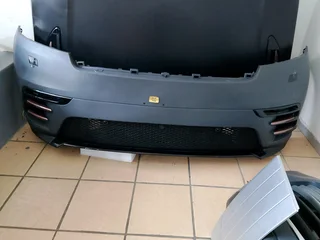 Range Rover velar complete front bumper