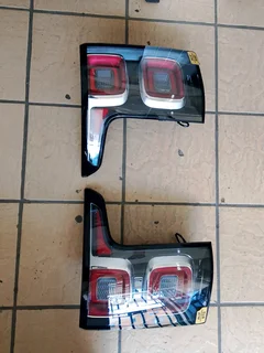 Range Rover Evoque both side taillight new
