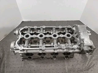 Cylinder head suitable for Audi A4 2.0 TFSI B7 and VW Golf 5 2.0TFSI