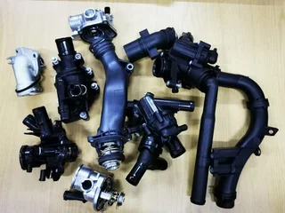 Mercedes-Benz M274 engine cooling system