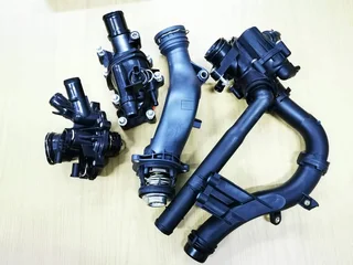 Mercedes-Benz M274 engine cooling system