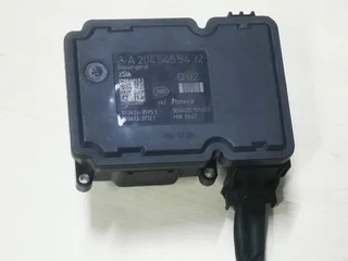 Mercedes-Benz C Class W204 ABS ESP Pump Control Unit Module