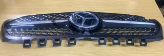 Mercedes Benz W118 Brandnew Complete Diamond Grill