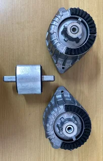 Mercedes Benz W204 Diesel Brandnew Engine mountings