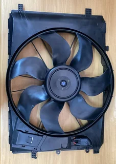 MERCEDES BENZ W176 BRANDNEW RADIATOR FAN