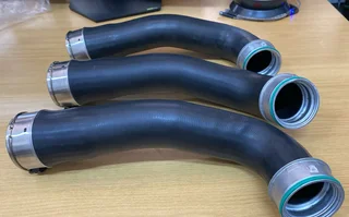 MERCEDES BENZ W166 ML M642 AIR INTAKE DUCT HOSE