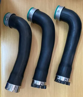 MERCEDES BENZ W166 ML M642 AIR INTAKE DUCT HOSE