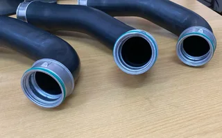 MERCEDES BENZ W166 ML M642 AIR INTAKE DUCT HOSE