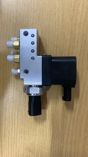 Mercedes Benz M211 Brandnew Hydraulic Suspension Valve Unit