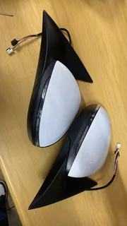 MERCEDES BENZ W206 BRANDNEW COMPLETE MIRRORS