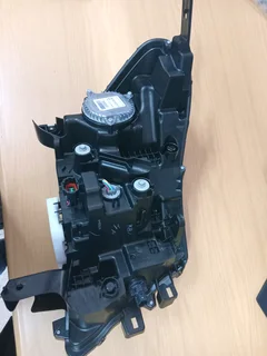 Nissan Navara Brandnew Headlight