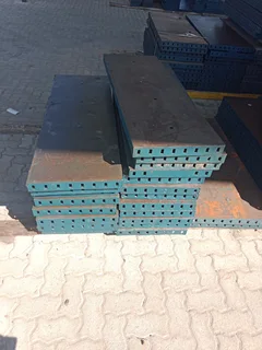  SCAFFOLDING SOLUTIONS  Expertly Crafted, Durable, and Reliable!