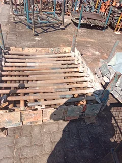  SCAFFOLDING SOLUTIONS  Expertly Crafted, Durable, and Reliable!