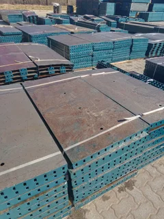 BUILDING THE FUTURE  High-Quality Formwork Materials for Sale!