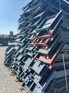  STAND OUT FROM THE CROWD!  Top-Notch Formwork Materials! 