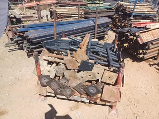  Measure Up: Premium Formwork &amp; Scaffolding for Pros! Both For Sale! 