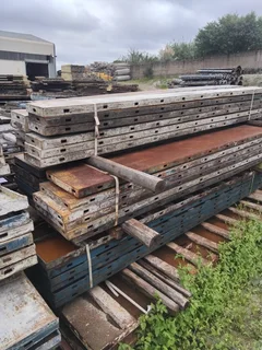  Measure Up: Premium Formwork &amp; Scaffolding for Pros! Both For Sale! 