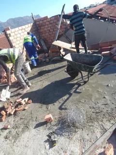 Builder and plasterer call or app me 079 859 4922