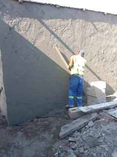 Building and renovation call me