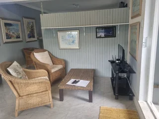 Charming 1-Bedroom Courtyard Apartment