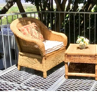 Stylish Modern 1-Bedroom Treetop Apartment