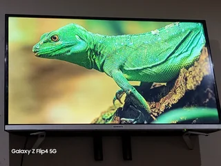 32 Inch skyworth  smart tv