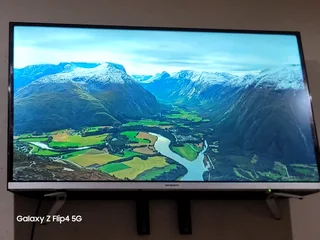32 Inch skyworth  smart tv