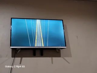 32 Inch skyworth  smart tv