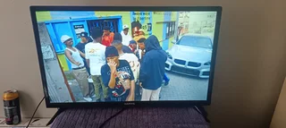 32 inch harwa smart tv for sale