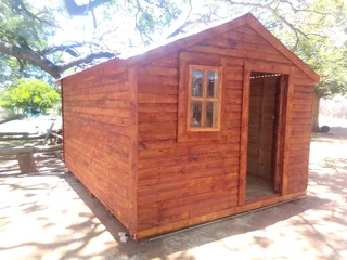 3x3m Louvre wendy house