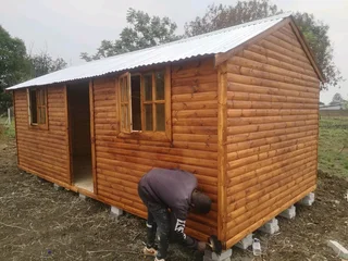 Two room wendy for sale