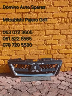 Mitsubishi Pajero Grill
