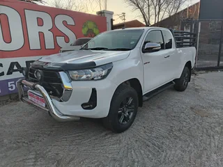 2020 Toyota Hilux 2.8 GD-6 X/Cab, excellent condition, full service, 96000km, R289900