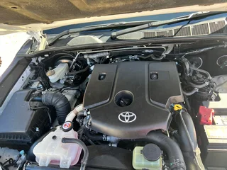 2020 Toyota Hilux 2.8 GD-6 X/Cab, excellent condition, full service, 96000km, R289900