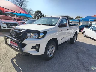 2019 Toyota Hilux 2.4 GD-6 D single, excellent condition full service, R269900