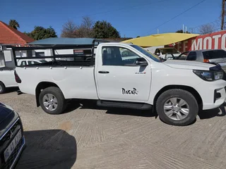 2019 Toyota Hilux 2.4 GD-6 D single, excellent condition full service, R269900