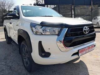 2019 Toyota Hilux 2.4 GD-6 4x4 single cab, excellent condition, full service R269900