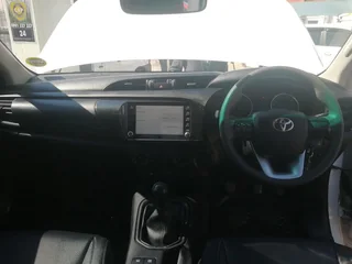 2029 Toyota Hilux 2.4 GD-6 X/Cab, excellent condition, full service, R315000