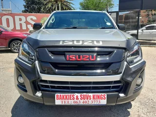 2020 Isuzu D-Max 250 D/Cab 4x4, in excellent condition, full service history, R249900