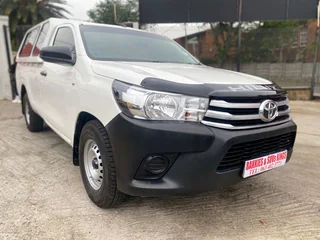 2021 Toyota Hilux 2.4 GD single cab, excellent condition, full service, 92000km, R219900