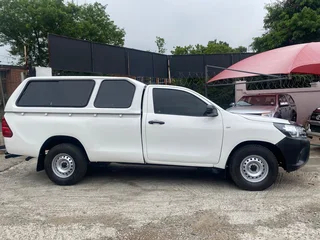 2021 Toyota Hilux 2.4 GD single cab, excellent condition, full service, 92000km, R219900