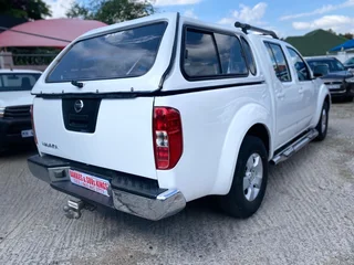 2015 Nissan Navara 2.5 dCi D/Cab, excellent condition, full service, R155000