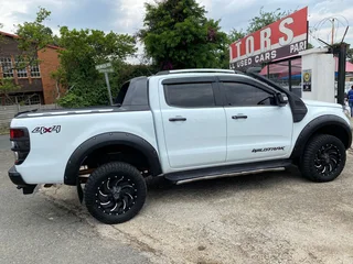 2018 Ford Ranger 3.2 TDCi Wildtrak 4x4 D/Cab AT, full service, R280000