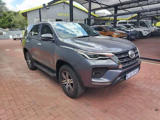 2022 Toyota Fortuner 2.4 GD-6 AT,  excellent condition, full service, R369900
