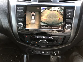 2024 Nissan Navara 2.5D Pro-4X 4X4 D Cab AT, excellent condition, R415000