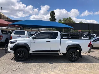 2024 Toyota Hilux 2.8 GD-6 4X4 Legend, extra cab, R430000