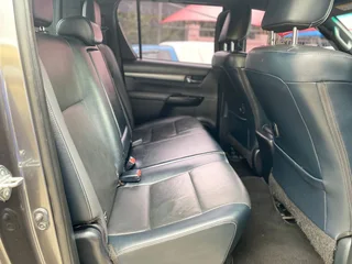 2024 Toyota Hilux 2.8 GD-6 4X4 Legend AT DC, excellent condition, 53000km, R560000