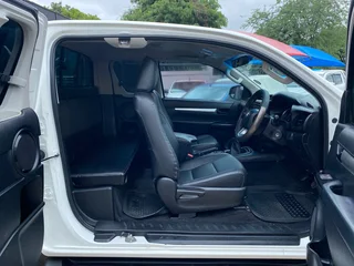 2022 Toyota Hilux 2.4 GD-6 X/Cab, excellent condition, full service,R315000