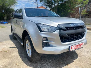 2024 Isuzu D-Max 1.9 DDI E Cab HR, excellent condition, 51000km, R280000