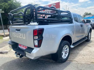 2024 Isuzu D-Max 1.9 DDI E Cab HR, excellent condition, 51000km, R280000